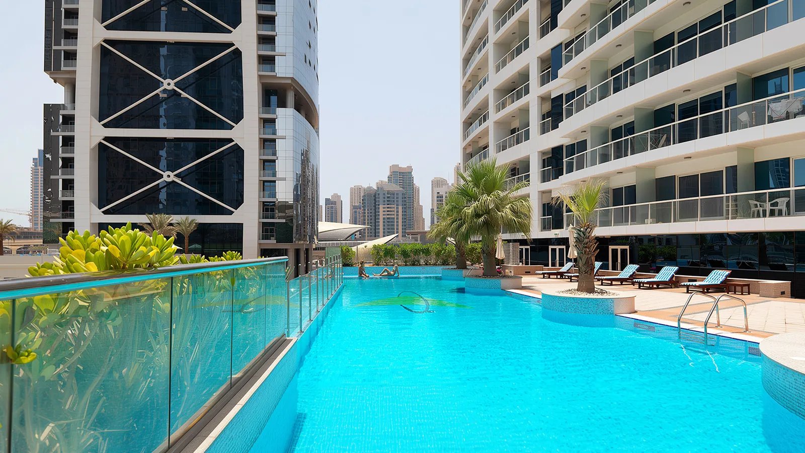 DAMAC "Lake Terrace"