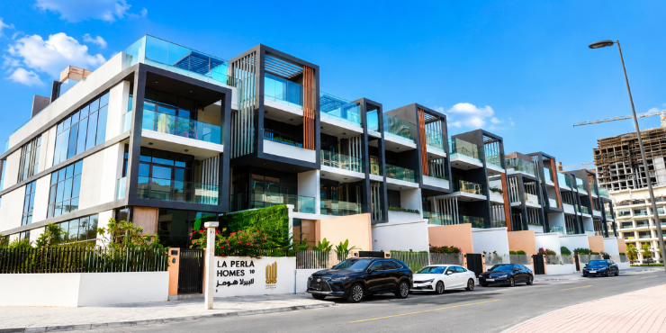 La Perla Homes 10