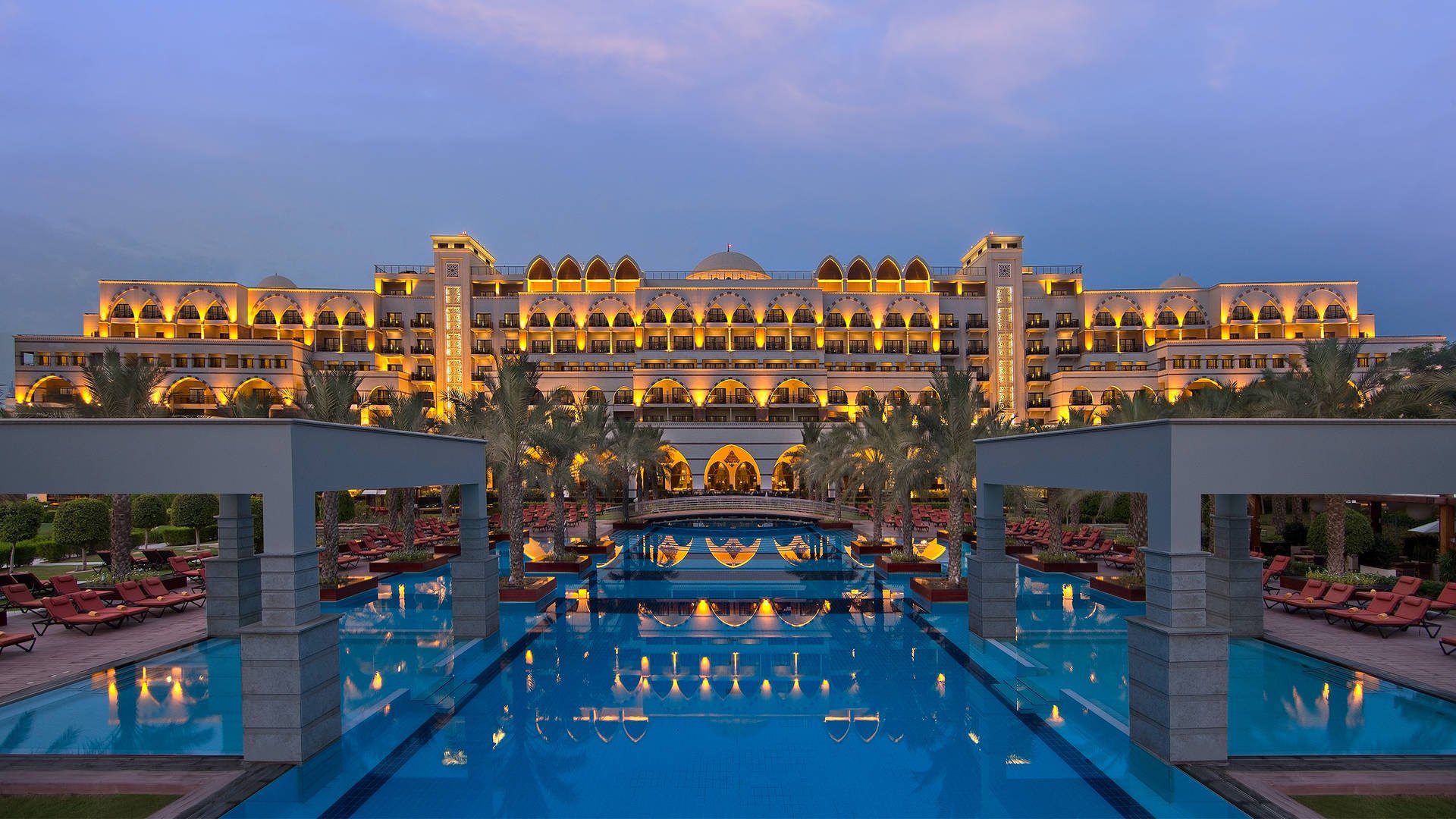 MERAAS "Jumeirah Zabeel Saray"